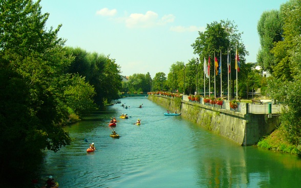 Kajakfahren auf dem Hüninger Kanal im Parc des eaux vives 